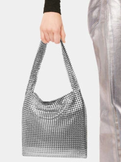 Paco Rabanne Silver Hobo Pixel Bag -Paco Rabanne PC LOOK 13 1223 5a53d4f6 7585 4419 b49d ee8366c7c5c8